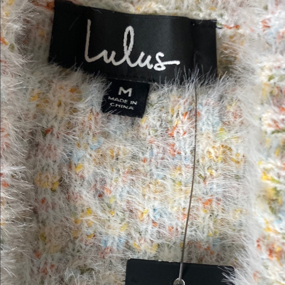 Lulus - Picture 2 of 4